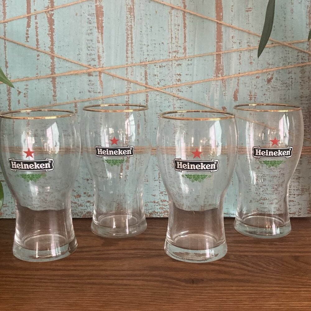 Vintage Set of 4 Heineken Half Pint Beer Glasses  5" With Box